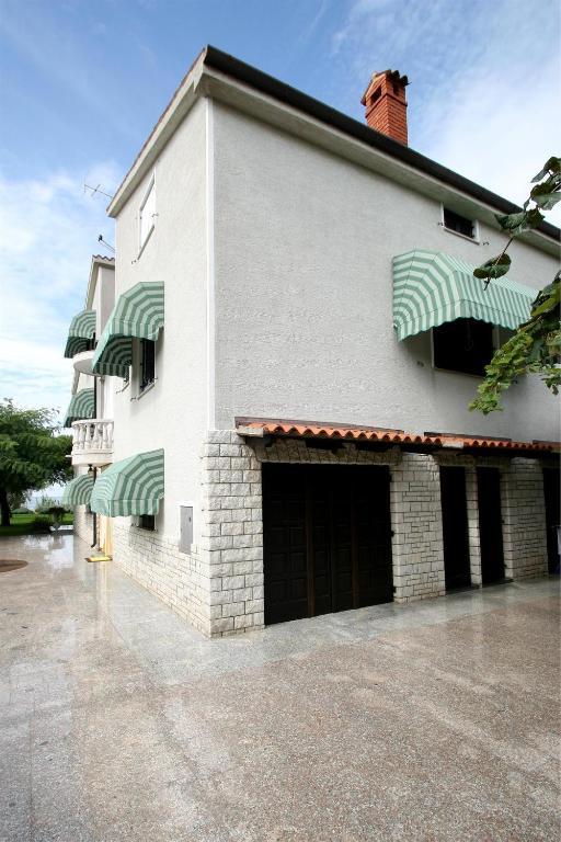 Apartments Bella Vista Umag Extérieur photo