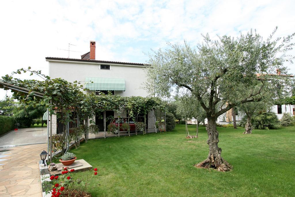 Apartments Bella Vista Umag Extérieur photo